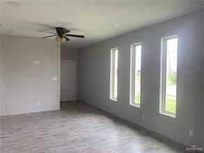 1428 W Harrison Ave in Alton, TX - Building Photo - Building Photo