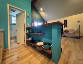21056 Entrada Rd in Topanga, CA - Building Photo - Building Photo