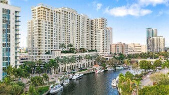 511 SE 5th Ave, Unit 2209 in Fort Lauderdale, FL - Building Photo
