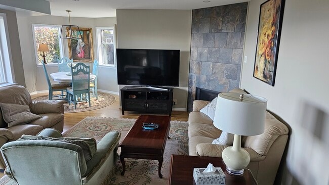 property at 3722 Overlook Dr