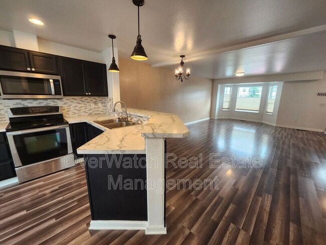 6533 Kara Sue Loop in Anchorage, AK - Building Photo - Building Photo