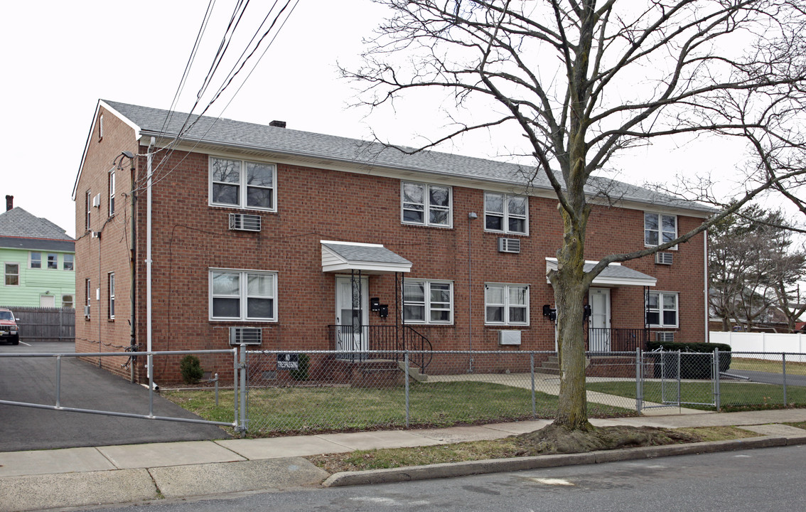 156-160 Howard St in New Brunswick, NJ - Building Photo