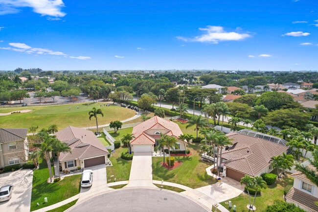 6180 Royal Birkdale Dr in Greenacres, FL - Building Photo - Building Photo