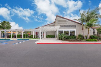 Cassia Apartments in Santa Maria, CA - Building Photo - Building Photo