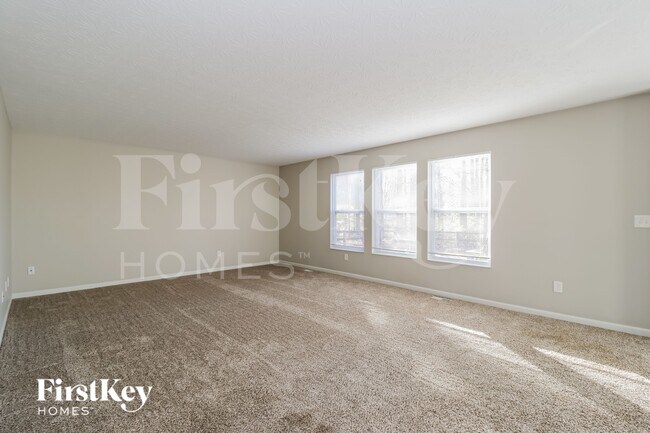 53 Wooded Ridge Dr in Amelia, OH - Building Photo - Building Photo