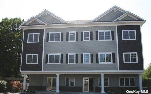 property at 41 Green St