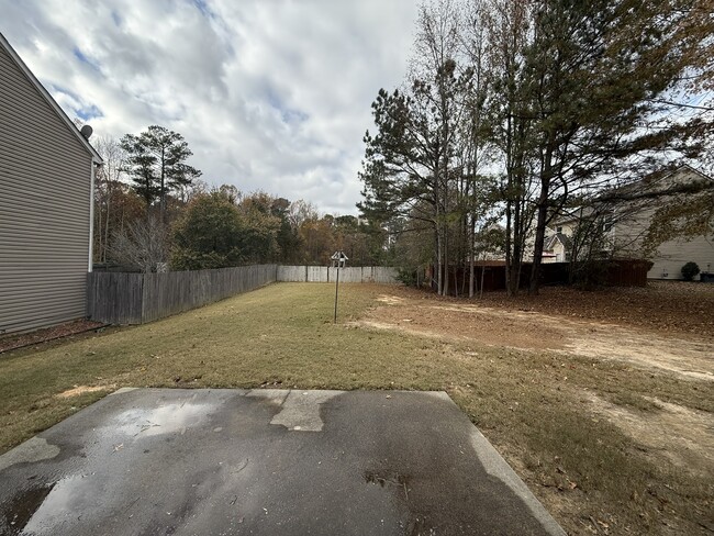 property at 2350 Walnut Tree Ct NE