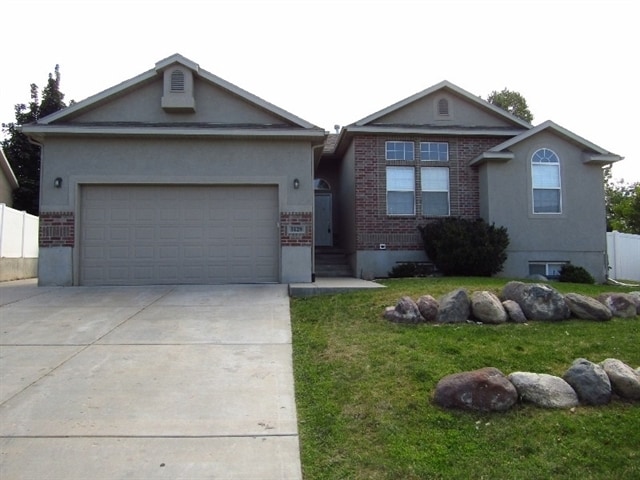 property at 5129 W Amber Rose Ln