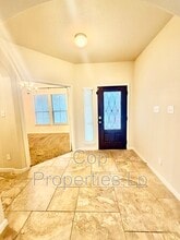 8919 Olmstead Park in Converse, TX - Building Photo - Building Photo