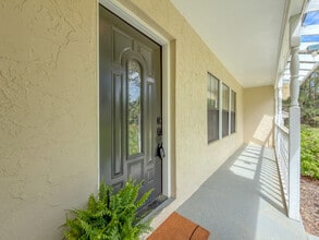 8514 Raquel Ln in Tallahassee, FL - Foto de edificio - Building Photo