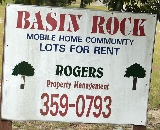 Basin Rock Mobile Home Park in Lexington, SC - Foto de edificio - Building Photo