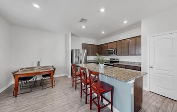 5453 Fez Ct in Brooksville, FL - Foto de edificio - Building Photo