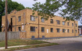 939 Bryden Rd in Columbus, OH - Building Photo - Building Photo