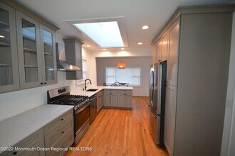 703 S Edgemere Dr in Allenhurst, NJ - Building Photo - Building Photo