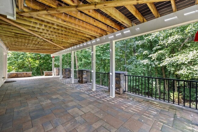 1010 Hotchkiss Ct in Fredericksburg, VA - Building Photo - Building Photo