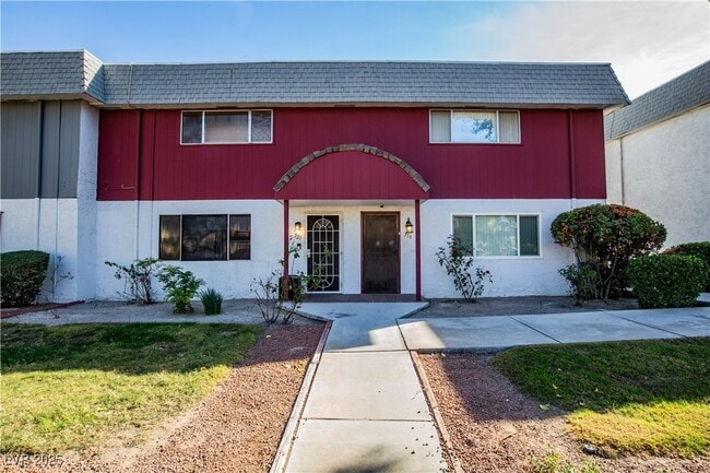 319 E Pecos Way in Las Vegas, NV - Building Photo - Building Photo