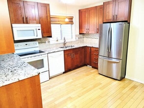 16 Sammut Pl in Cold Lake, AB - Building Photo - Building Photo