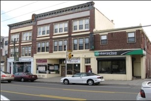 8113 - 8119 Frankford Ave in Philadelphia, PA - Foto de edificio - Building Photo