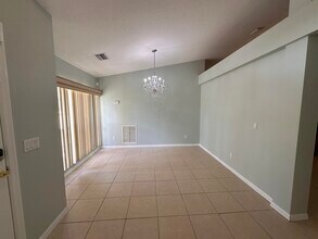 2397 SE Addison St in Port St. Lucie, FL - Building Photo - Building Photo