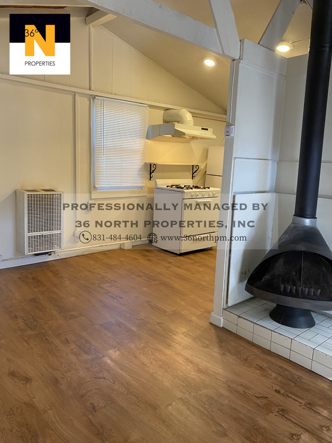 property at 900 Lomita St