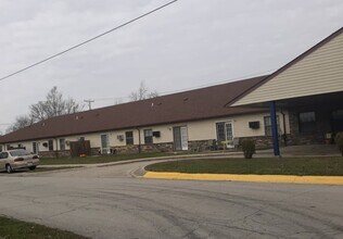 102 Price St in Lynn, IN - Building Photo - Building Photo