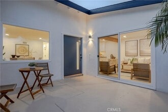 15271 Yorkshire Ln in Huntington Beach, CA - Building Photo - Building Photo