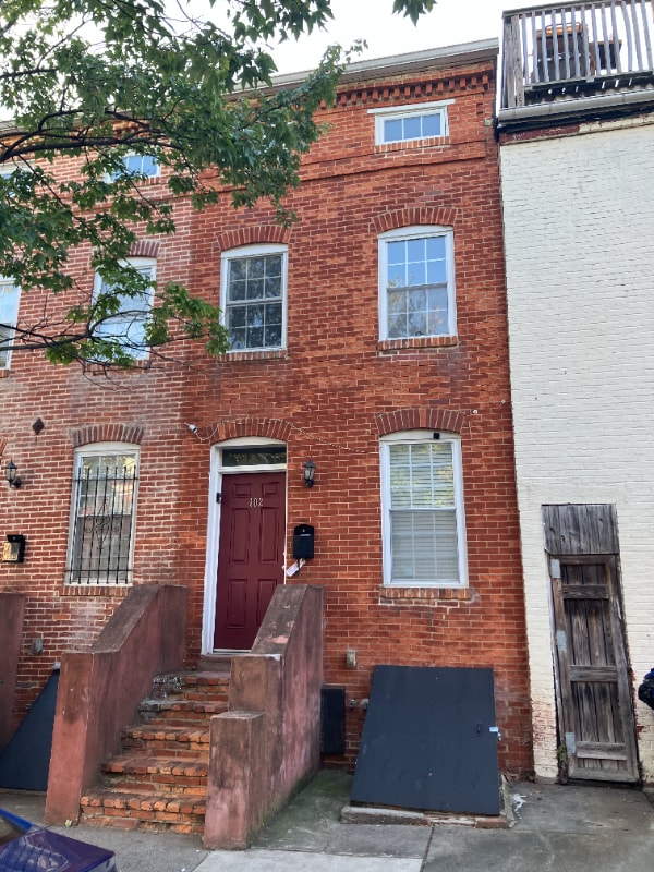 102 S Carrollton Ave in Baltimore, MD - Foto de edificio - Building Photo
