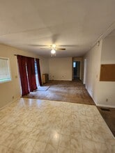 288 E Forest Napavine Rd in Chehalis, WA - Building Photo - Building Photo