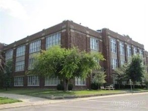 Wilson School Apartments in Muncie, IN - Building Photo - Building Photo