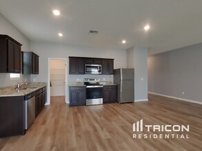5833 Herder Rd in Magnolia Square, FL - Building Photo - Building Photo