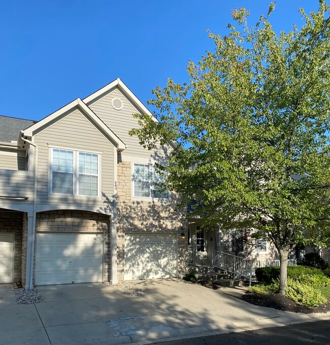 5355 Cooper Rd, Unit F in Montgomery, OH - Building Photo - Building Photo