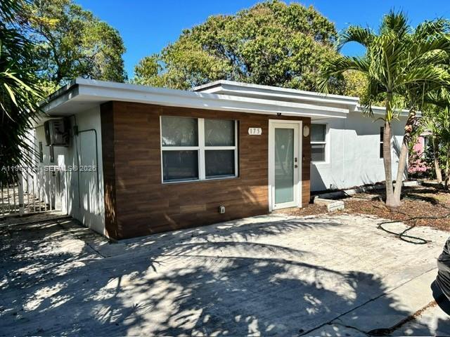 175 NW 121st St in North Miami, FL - Building Photo - Building Photo