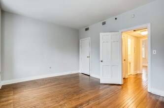 3041-3041 M St NW in Washington, DC - Building Photo - Building Photo