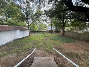 631 Dallas St in Jacksonville, TX - Building Photo - Building Photo