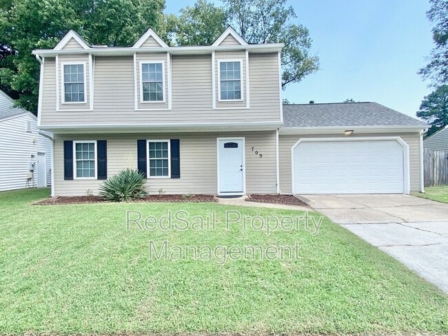property at 709 Chatsworth Dr