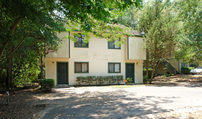 121 Locke St in Tallahassee, FL - Foto de edificio - Building Photo