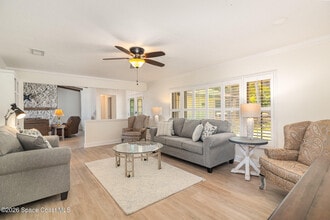 7920 S Tropical Trail in Merritt Island, FL - Building Photo - Building Photo