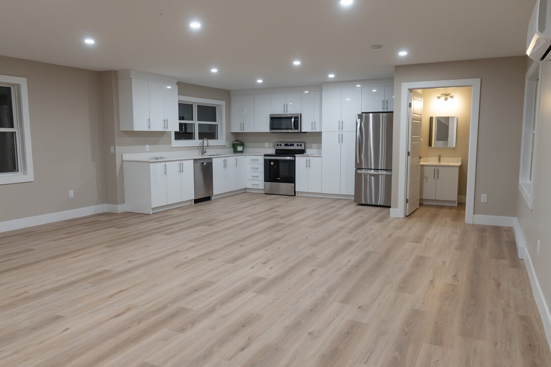 3 Charlton Ave in Halifax, NS - Building Photo