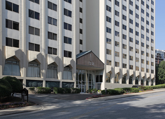 Park Lane On Peachtree in Atlanta, GA - Building Photo - Building Photo