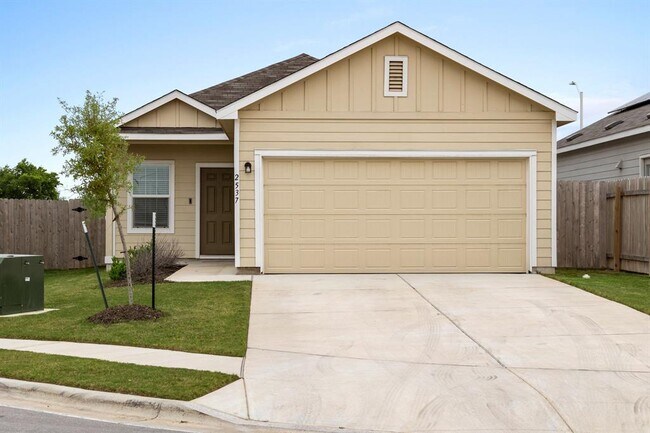 property at 2537 Forgetmenot Ln