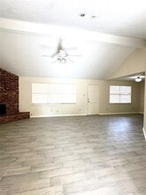 16854 Blend Stone in Houston, TX - Foto de edificio - Building Photo