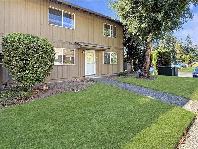 property at 5910 N 15th St