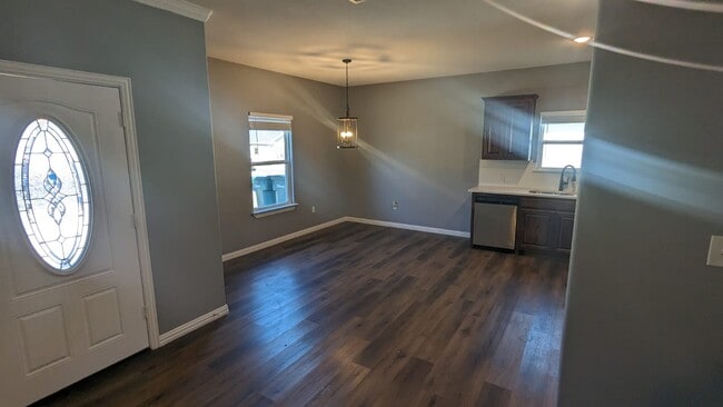 1014 E Epstein St in Sherman, TX - Foto de edificio - Building Photo