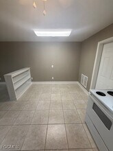 4920 York St in Cape Coral, FL - Building Photo - Building Photo