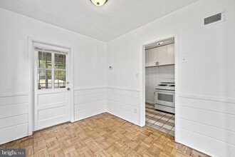 4025 1st St SW in Washington, DC - Building Photo - Building Photo