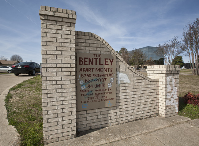 Bentley Apartments in Shreveport, LA - Building Photo - Building Photo