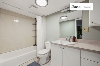 20 Bacon St in Oxford, MA - Building Photo - Building Photo