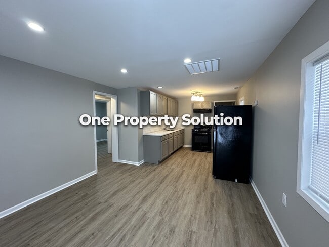 2355 Rhode Island Ct. in Gary, IN - Building Photo - Building Photo