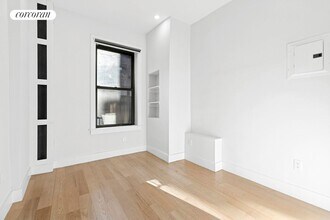 202 W 96th St in New York, NY - Foto de edificio - Building Photo