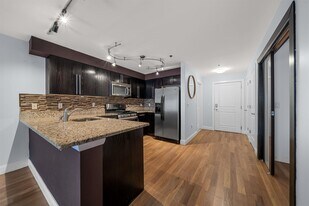 5711 Jefferson St in West New York, NJ - Building Photo